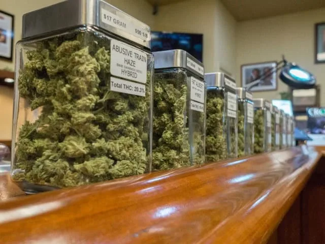 Best Weed Store in Yonkers, NY: Cannabis Realm