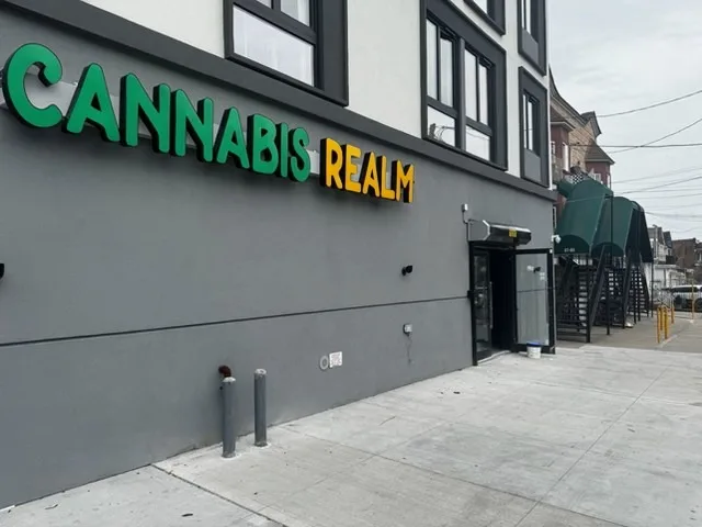 Queens Dispensary & Delivery